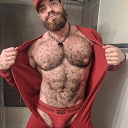 Photo by Smitty with the username @Resol702,  March 11, 2024 at 3:22 PM. The post is about the topic Gay Hairy Men