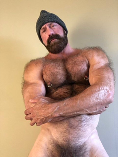 Photo by Smitty with the username @Resol702,  December 27, 2019 at 6:02 AM. The post is about the topic Gay Hairy Men