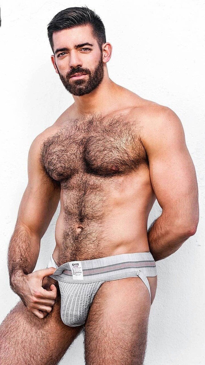 Photo by Smitty with the username @Resol702,  January 22, 2019 at 9:35 PM. The post is about the topic Gay Hairy Men