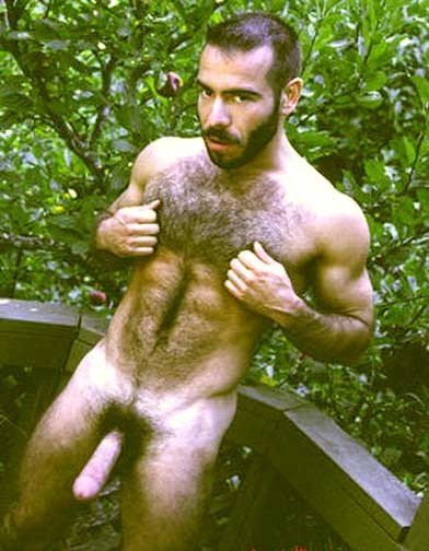 Photo by Smitty with the username @Resol702,  July 23, 2023 at 3:05 PM. The post is about the topic Gay Hairy Men