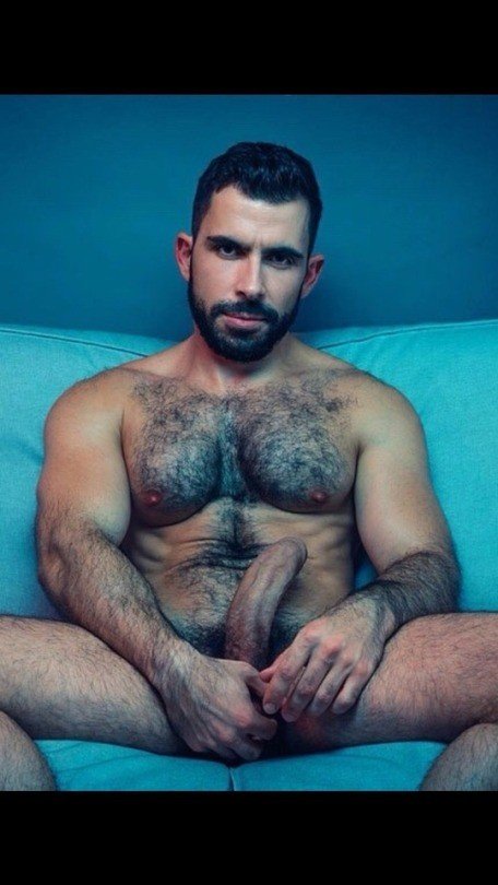 Photo by Smitty with the username @Resol702,  January 16, 2019 at 3:45 PM. The post is about the topic Gay Hairy Men