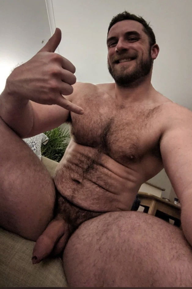 Photo by Smitty with the username @Resol702,  March 27, 2024 at 3:07 PM. The post is about the topic Gay Hairy Men