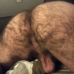 Photo by Smitty with the username @Resol702,  August 20, 2021 at 5:01 PM. The post is about the topic Hairy butt
