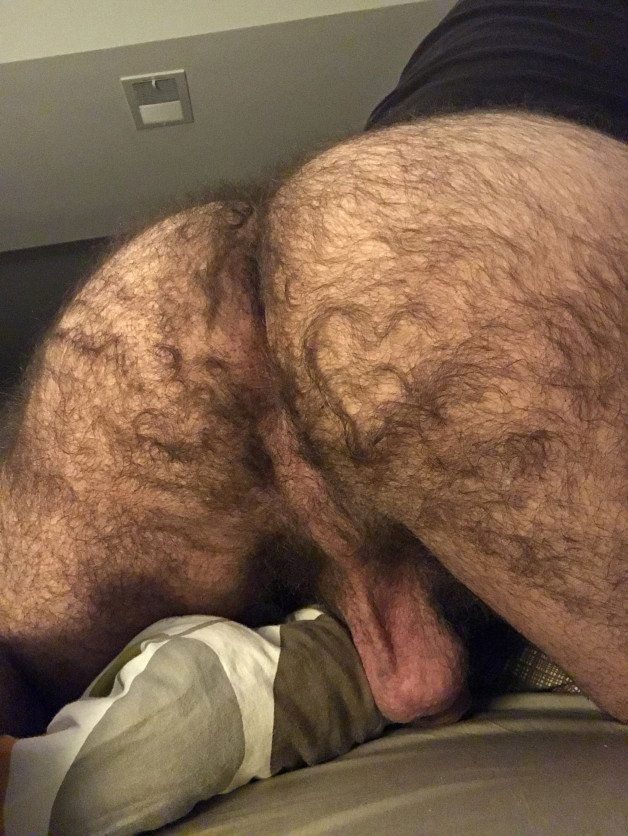 Watch the Photo by Smitty with the username @Resol702, posted on August 20, 2021. The post is about the topic Hairy butt.