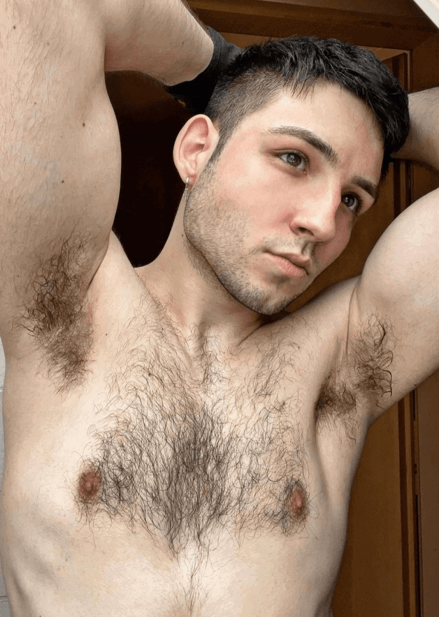 Photo by Smitty with the username @Resol702,  February 6, 2022 at 1:05 AM. The post is about the topic Gay Hairy Men