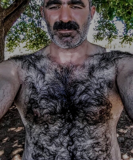 Photo by Smitty with the username @Resol702,  May 14, 2020 at 4:53 AM. The post is about the topic Gay Hairy Men