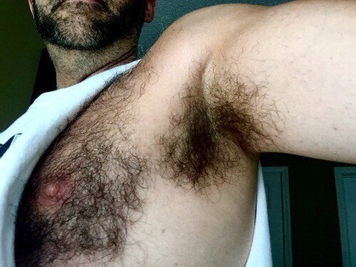 Photo by Smitty with the username @Resol702,  May 20, 2019 at 3:30 PM. The post is about the topic Gay Hairy Armpits