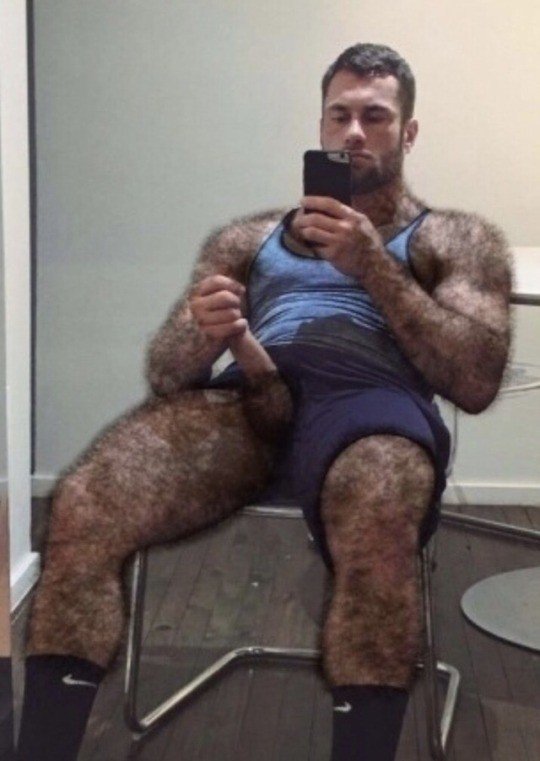 Photo by Smitty with the username @Resol702,  February 14, 2020 at 6:22 PM. The post is about the topic Gay Hairy Men