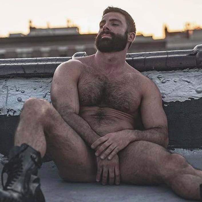 Photo by Smitty with the username @Resol702,  May 9, 2019 at 9:20 PM. The post is about the topic Gay Hairy Men