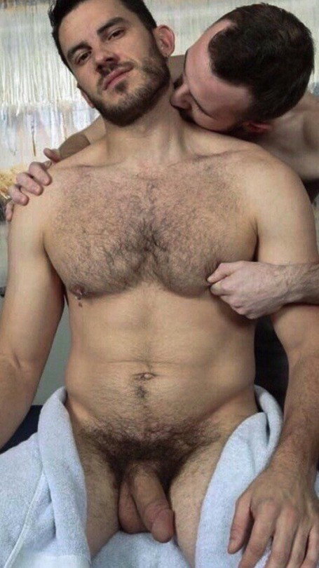 Photo by Smitty with the username @Resol702,  April 8, 2019 at 2:40 PM. The post is about the topic Gay Hairy Men