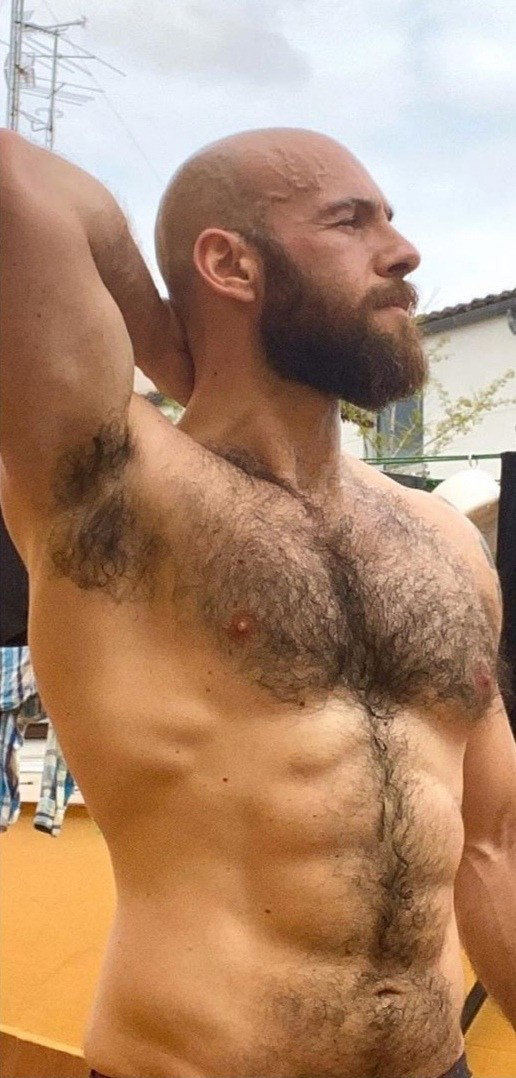 Photo by Smitty with the username @Resol702,  November 19, 2020 at 3:17 PM. The post is about the topic Gay Hairy Armpits