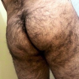 Photo by Smitty with the username @Resol702,  February 3, 2021 at 4:34 PM. The post is about the topic Hairy butt