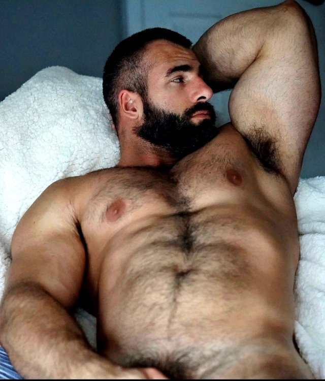 Photo by Smitty with the username @Resol702,  July 22, 2020 at 11:09 PM. The post is about the topic Gay Hairy Men