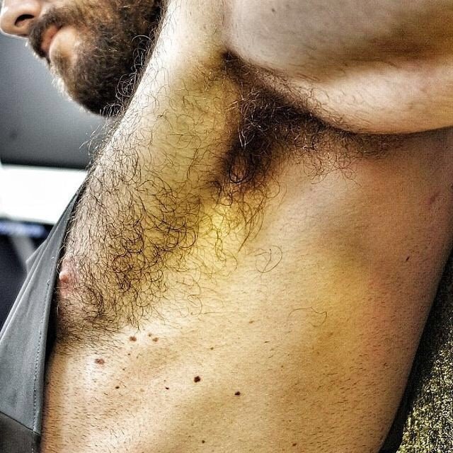 Photo by Smitty with the username @Resol702,  April 8, 2020 at 3:24 PM. The post is about the topic Gay Hairy Armpits