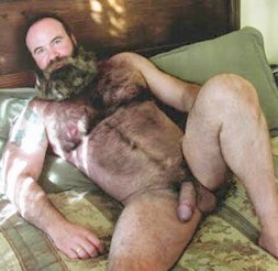 Photo by Smitty with the username @Resol702,  August 18, 2022 at 3:48 PM. The post is about the topic Gay Hairy Men