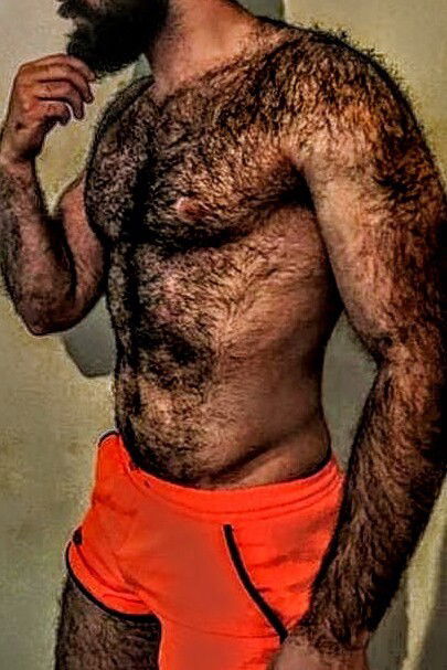 Photo by Smitty with the username @Resol702,  April 26, 2019 at 3:43 AM. The post is about the topic Gay Hairy Men