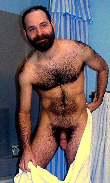 Photo by Smitty with the username @Resol702,  March 31, 2020 at 4:16 PM. The post is about the topic Gay Hairy Men