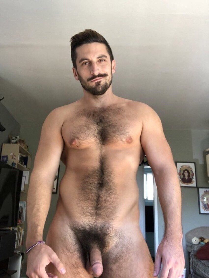 Photo by Smitty with the username @Resol702,  January 22, 2019 at 9:32 PM. The post is about the topic Gay Hairy Men