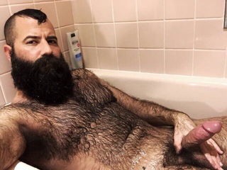 Photo by Smitty with the username @Resol702,  March 12, 2021 at 3:58 PM. The post is about the topic Gay Hairy Men