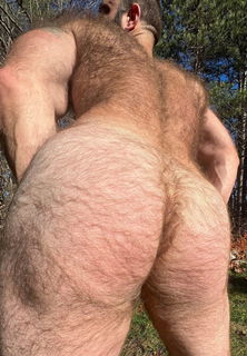 Photo by Smitty with the username @Resol702,  January 3, 2024 at 4:08 PM. The post is about the topic Gay Hairy Back