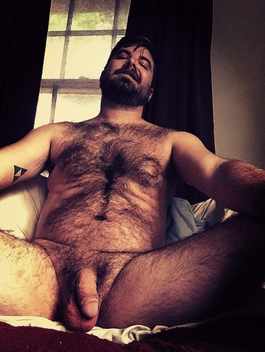 Photo by Smitty with the username @Resol702,  May 21, 2021 at 4:23 PM. The post is about the topic Gay Hairy Men