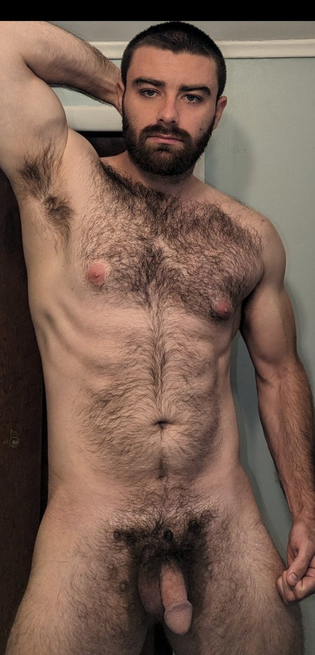 Photo by Smitty with the username @Resol702,  January 31, 2024 at 4:46 PM. The post is about the topic Gay Hairy Men