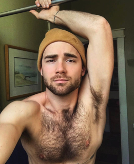 Photo by Smitty with the username @Resol702,  August 24, 2020 at 5:50 PM. The post is about the topic Gay Hairy Armpits
