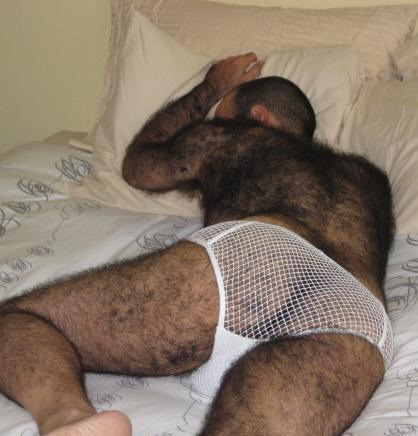 Photo by Smitty with the username @Resol702,  August 26, 2020 at 3:13 AM. The post is about the topic Gay Hairy Back