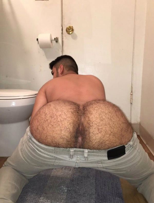 Photo by Smitty with the username @Resol702,  August 12, 2019 at 3:48 AM. The post is about the topic Gay hairy asshole
