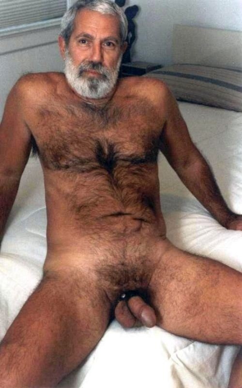 Photo by Smitty with the username @Resol702,  January 30, 2022 at 7:33 PM. The post is about the topic Gay Hairy Men