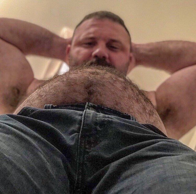 Photo by Smitty with the username @Resol702,  May 10, 2019 at 4:35 AM. The post is about the topic Hairy bears