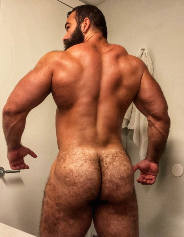 Photo by Smitty with the username @Resol702,  July 7, 2020 at 8:41 PM. The post is about the topic Hairy butt