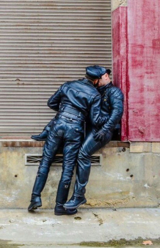 Photo by Smitty with the username @Resol702,  March 13, 2019 at 6:15 AM. The post is about the topic Leather Gays