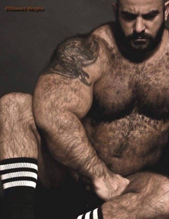 Photo by Smitty with the username @Resol702,  January 29, 2019 at 4:10 AM. The post is about the topic Gay Hairy Men