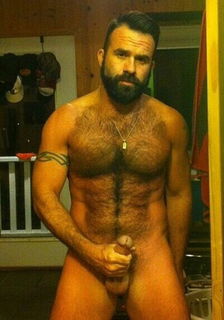 Photo by Smitty with the username @Resol702,  February 28, 2022 at 3:45 PM. The post is about the topic Gay Hairy Men