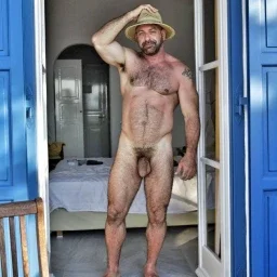 Photo by Smitty with the username @Resol702,  April 11, 2024 at 3:11 PM. The post is about the topic Gay Hairy Men