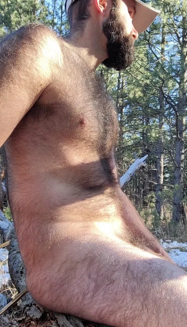 Photo by Smitty with the username @Resol702,  April 11, 2024 at 3:00 PM. The post is about the topic Gay Hairy Men