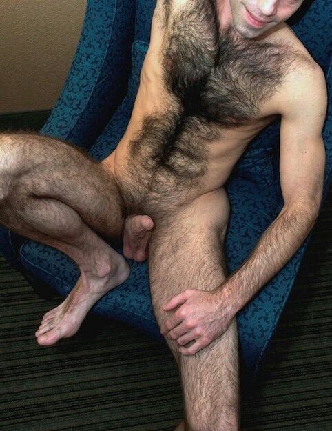 Photo by Smitty with the username @Resol702,  February 4, 2021 at 4:10 PM. The post is about the topic Gay Hairy Men