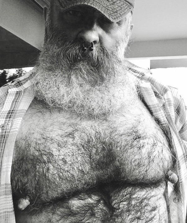 Photo by Smitty with the username @Resol702,  April 18, 2020 at 10:39 PM. The post is about the topic Hairy Man Nips.