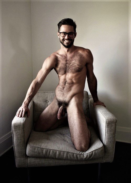 Photo by Smitty with the username @Resol702,  February 10, 2020 at 5:15 PM. The post is about the topic Gay Hairy Men