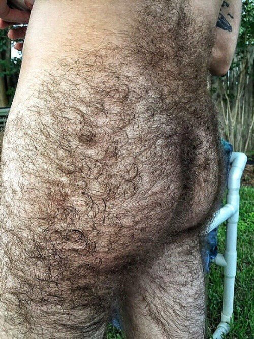 Photo by Smitty with the username @Resol702,  December 26, 2019 at 4:44 AM. The post is about the topic Hairy butt and the text says 'Please bend down in front of me and press me your hairy asshole tight in my face so that I can lick around on your magnificent hairy ass notch.....'