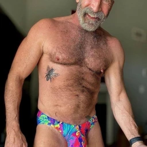 Photo by Smitty with the username @Resol702,  April 7, 2024 at 3:00 PM. The post is about the topic Gay Hairy Men