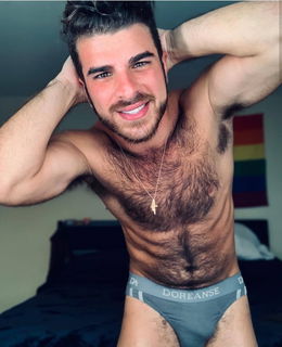 Photo by Smitty with the username @Resol702,  February 12, 2019 at 1:17 AM. The post is about the topic Gay Hairy Men