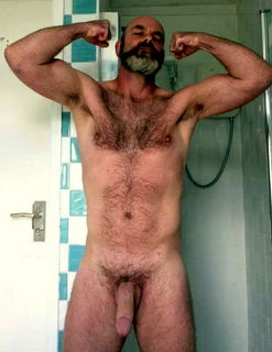 Photo by Smitty with the username @Resol702,  April 20, 2020 at 3:44 PM. The post is about the topic Gay Hairy Men