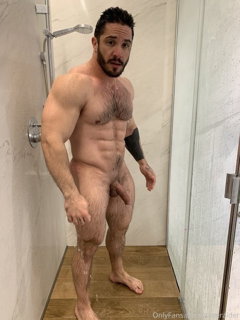 Photo by Smitty with the username @Resol702,  June 6, 2024 at 2:37 PM. The post is about the topic Gay Hairy Men