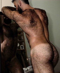 Photo by Smitty with the username @Resol702,  October 16, 2023 at 2:51 PM. The post is about the topic Gay Hairy Back