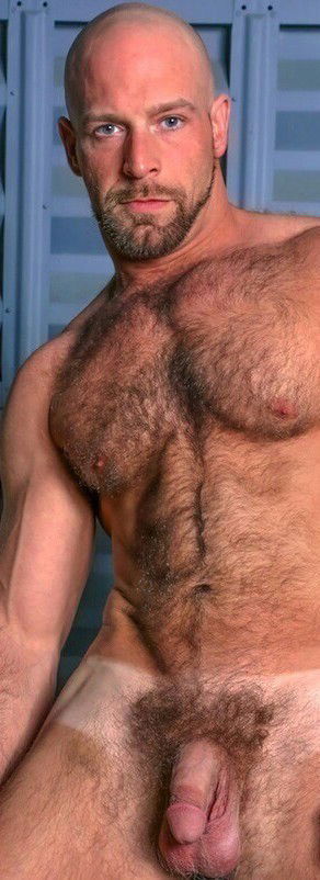 Photo by Smitty with the username @Resol702,  December 13, 2018 at 8:12 PM. The post is about the topic Gay Hairy Men