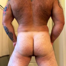 Watch the Photo by Smitty with the username @Resol702, posted on March 12, 2024. The post is about the topic Gay Hairy Back.