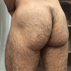 Photo by Smitty with the username @Resol702,  February 11, 2023 at 3:05 PM. The post is about the topic Hairy butt