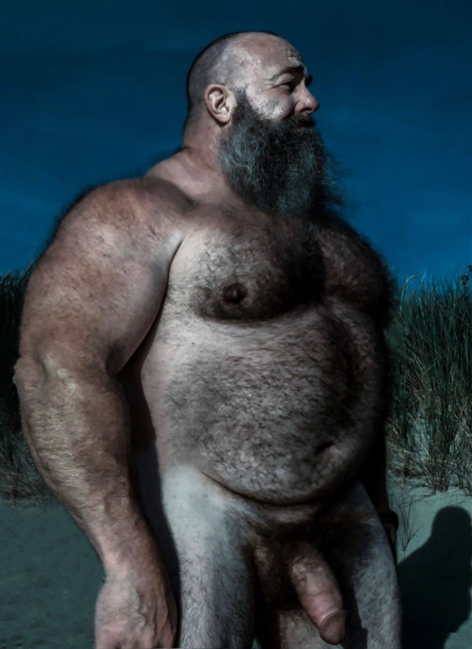 Photo by Smitty with the username @Resol702,  March 5, 2019 at 7:50 PM. The post is about the topic Hairy bears